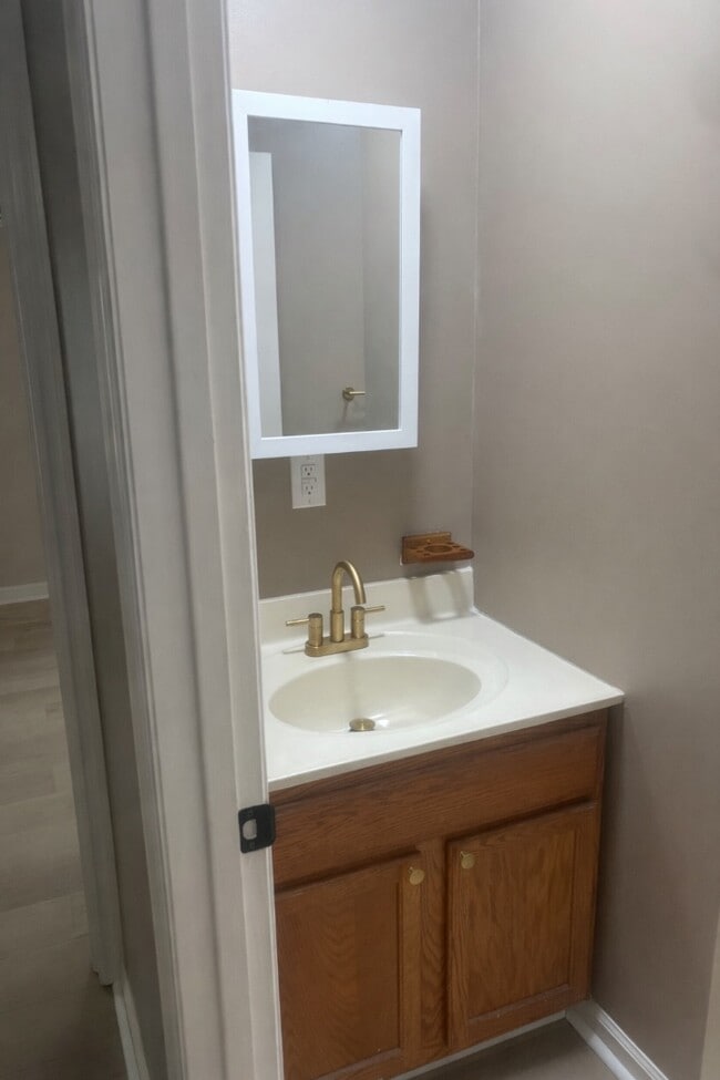 Photo - 2785 Tyn Rhos Rd