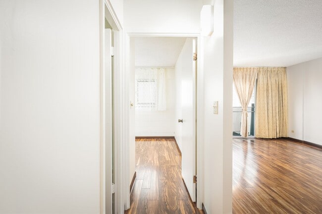 Photo - Ala Wai Townhome #1002