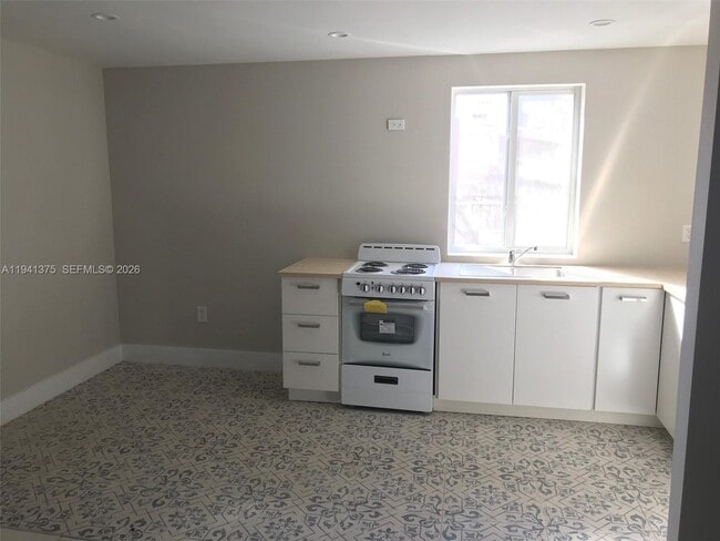 Photo - 1700 NW 22nd Ct Unit 1