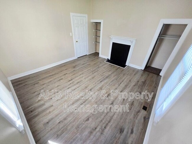 Photo - 511 S Flanner St