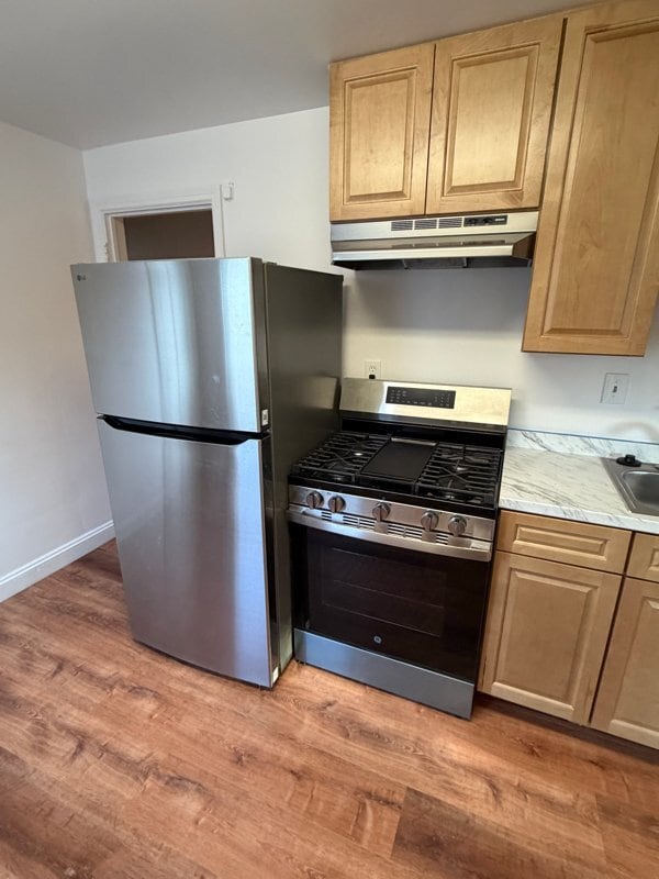 Photo - 8108 Greenwood Ave Unit 2
