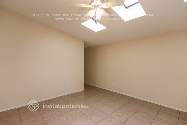 Photo - 11121 N 82nd Ln