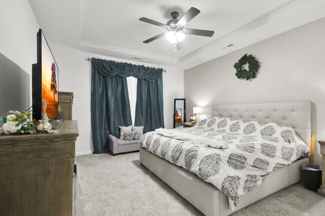 Photo - 1011 Spivey Cir