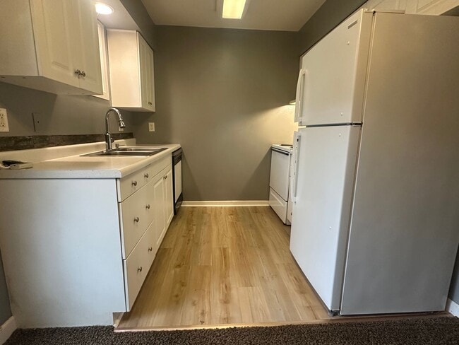 Photo - 1120/1122 E. Northwood Drive Unit 1122
