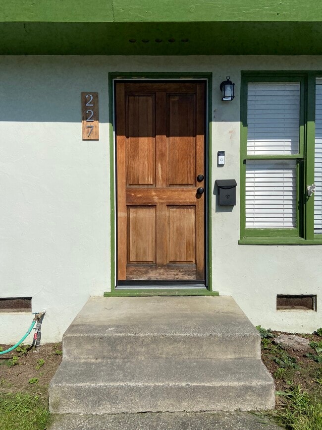 Photo - 227 Randolph Way