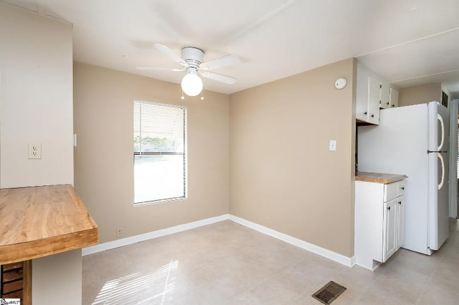 Photo - 110 Woodland Dr