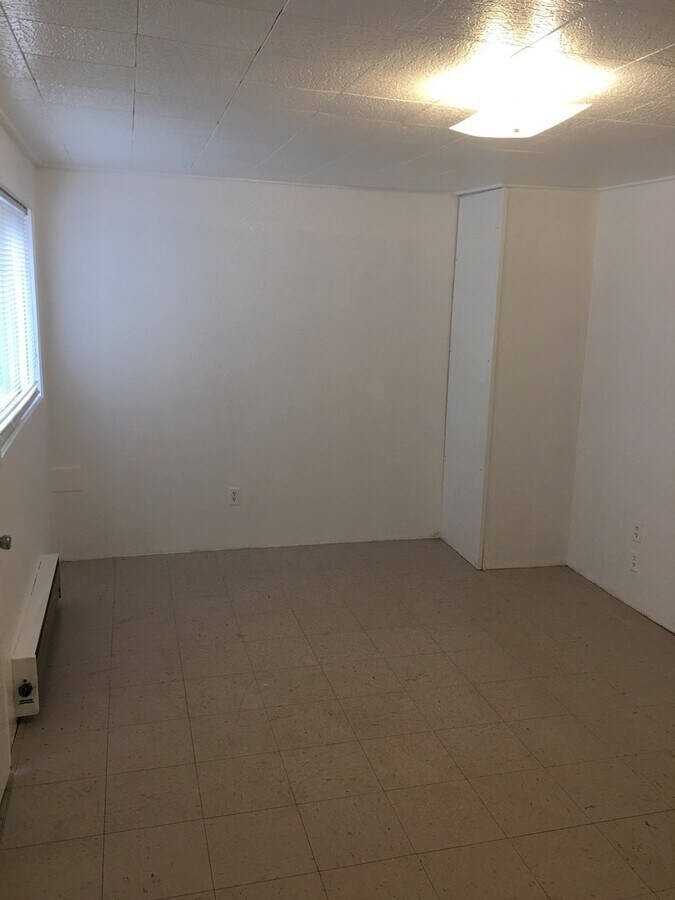 Photo - 2 bedroom 1.5 bathroom duplex - Mills Addition