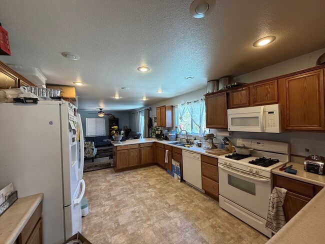 Photo - 18210 Pin Oak Ct