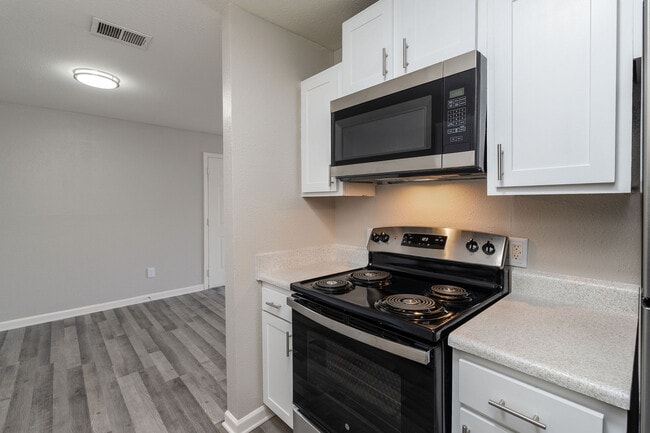 Photo - Park Place Apartments