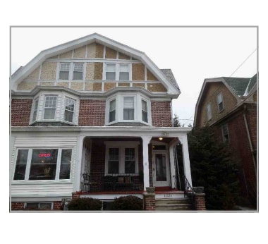 Building Photo - 1221 W Main St Rental