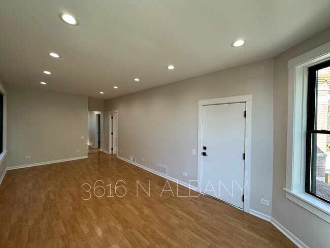 Photo - 3616 N Albany Ave Unit 2