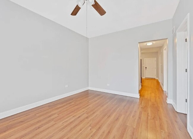 Photo - 5144 S Hermitage Ave