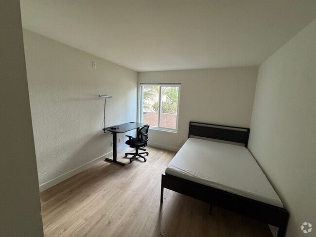 Building Photo - 10066 Maya Linda Rd Rental