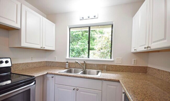 Kitchen - 44-124 Ikeanani Dr Unit A - Upstairs