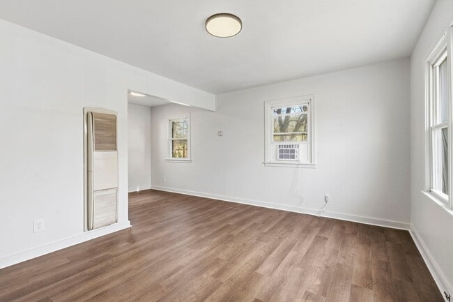 Photo - 1 Bedroom | 1 Bathroom | House with Carport | Located on a Quiet Street| Lawn Care and Trash Incl...