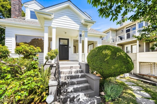 Photo - Magnolia Home