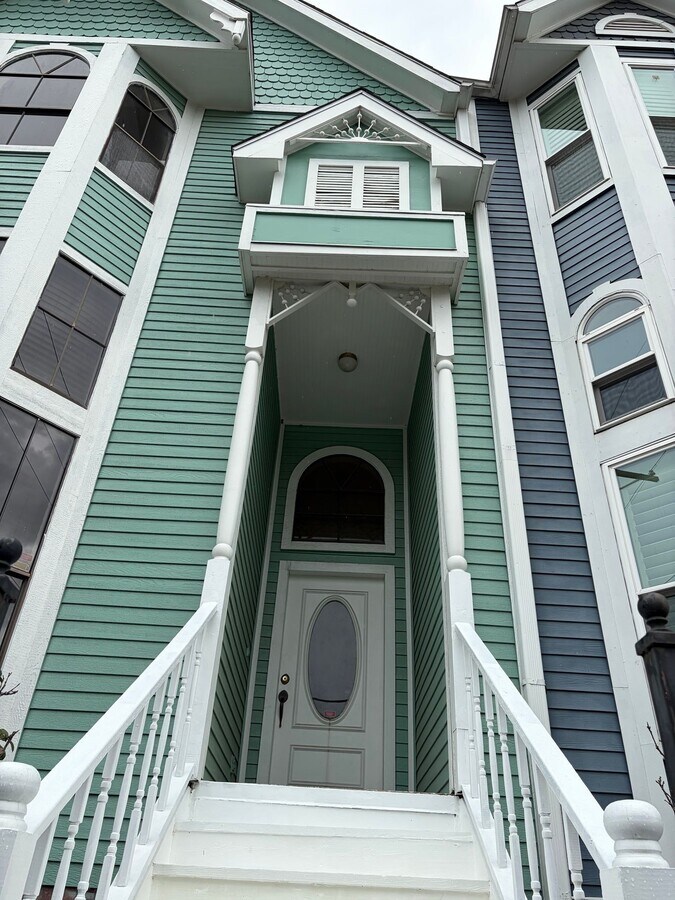 Photo - 2937 Michaux St