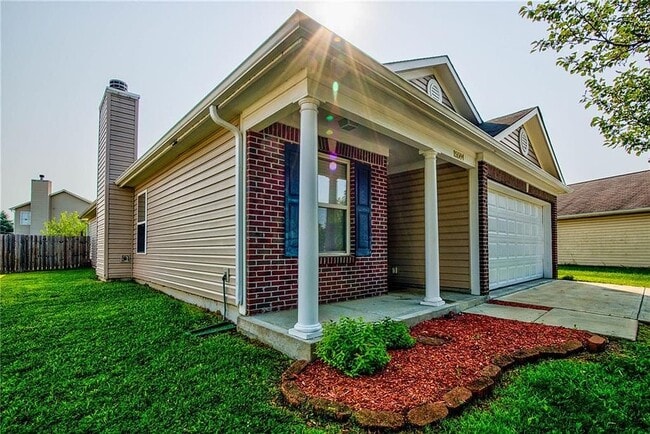 Photo - 15584 Dusty Trail