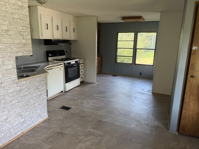 Photo - 28 Rose St Unit Lot 14 S