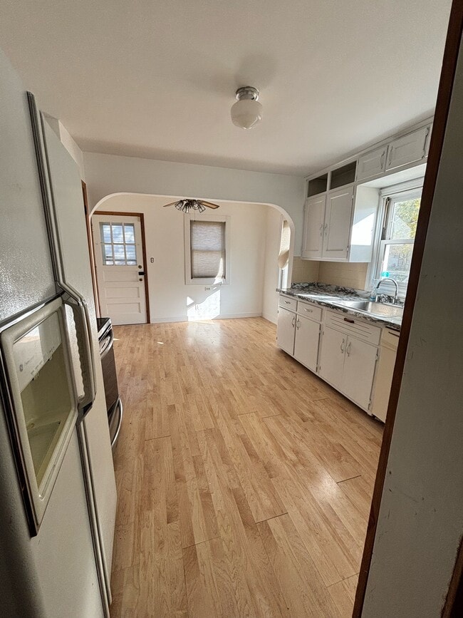 Photo - 2311 Lawndale Ave