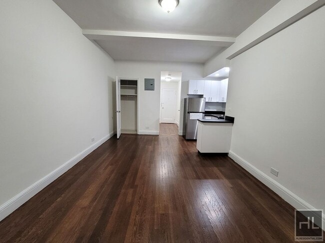 Building Photo - EAST 46 STREET Rental