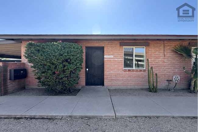 Photo - 1736 E Virginia Ave Unidad 1736 E Virginia Ave  1