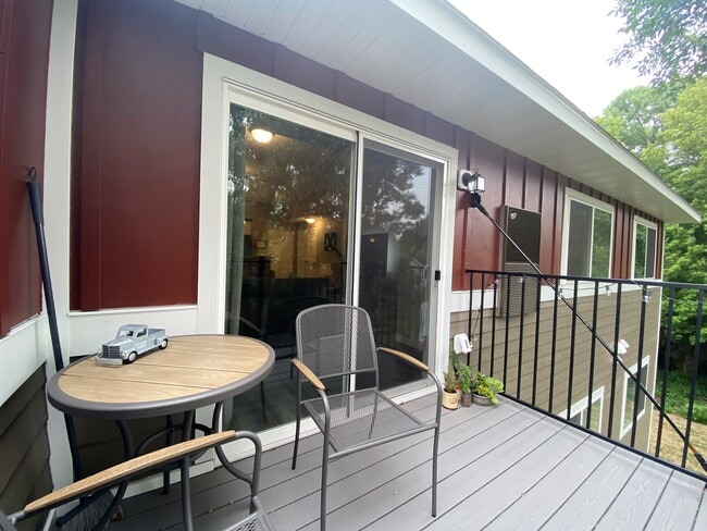 Photo - The Pointe @ Merchant Square