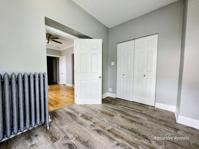 5350 W Division St Unit 2R