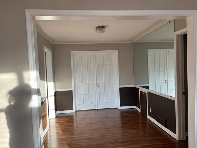 Photo - 745 S Sandusky Ave