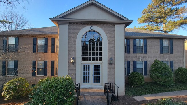Building Photo - 750 Dalrymple Rd Rental