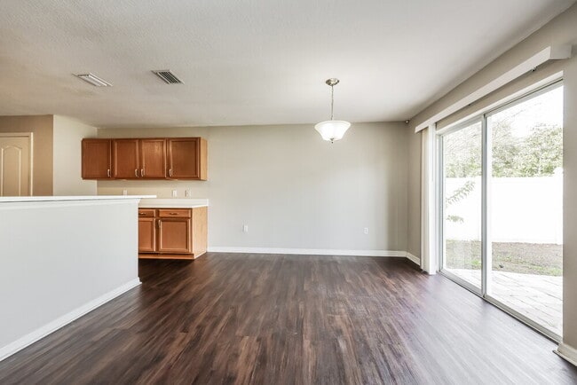 Photo - 19412 Timberbluff Dr