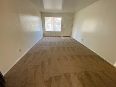 Photo - 481 Minnewawa Ave
