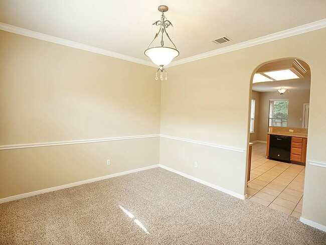 Photo - 21645 Forest Colony Dr