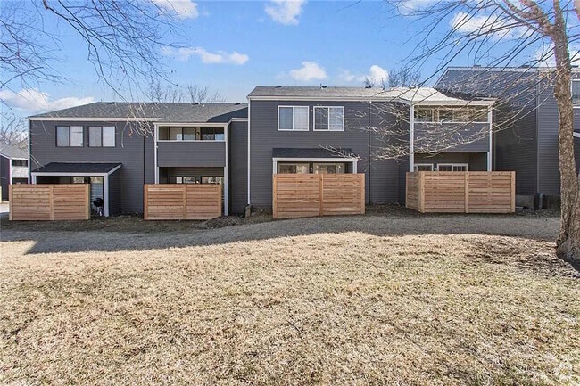 Building Photo - 1505 W 25th Ct Unit B8 Rental