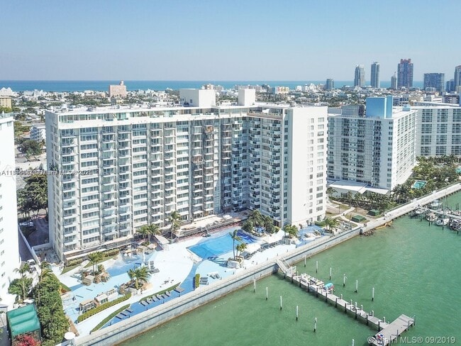 Photo - 1000 West Ave Unidad PH32
