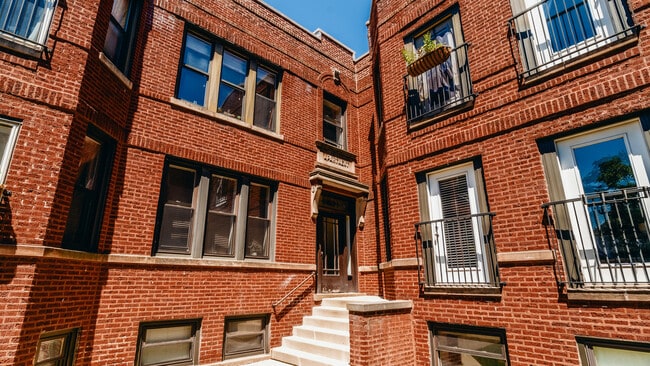 Photo - 3710 W Wrightwood Ave Unit 2D