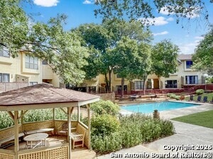 Building Photo - 8642 Fredericksburg Rd Unit 501