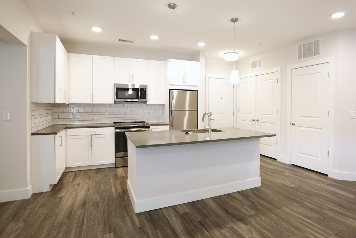 Photo - Glenn Perimeter Apartments
