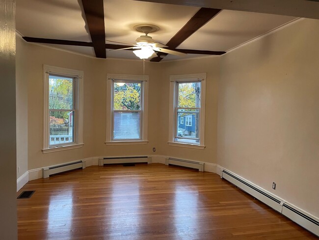 Photo - 578 Main St Unidad 1