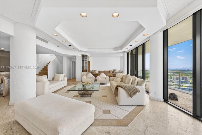 Photo - 2800 Island Blvd Unit PH02