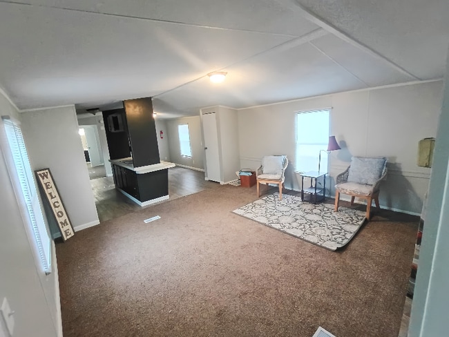 Photo - 47 Deerwood Park