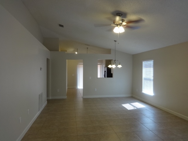 Photo - 10541 Rocking A Run