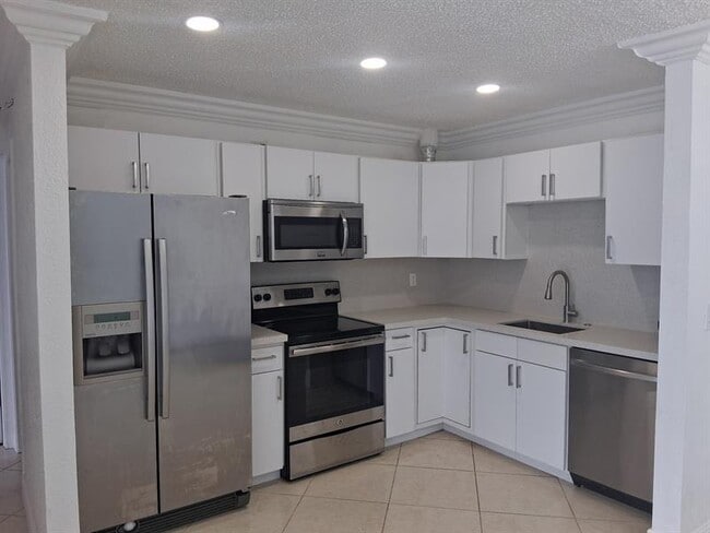 Photo - 110 Cypress Club Dr Unit 131