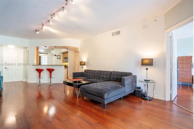 Photo - 151 Michigan Ave Unit 533