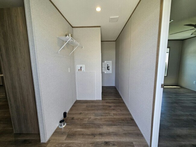 Photo - 601 Suwanee Dr
