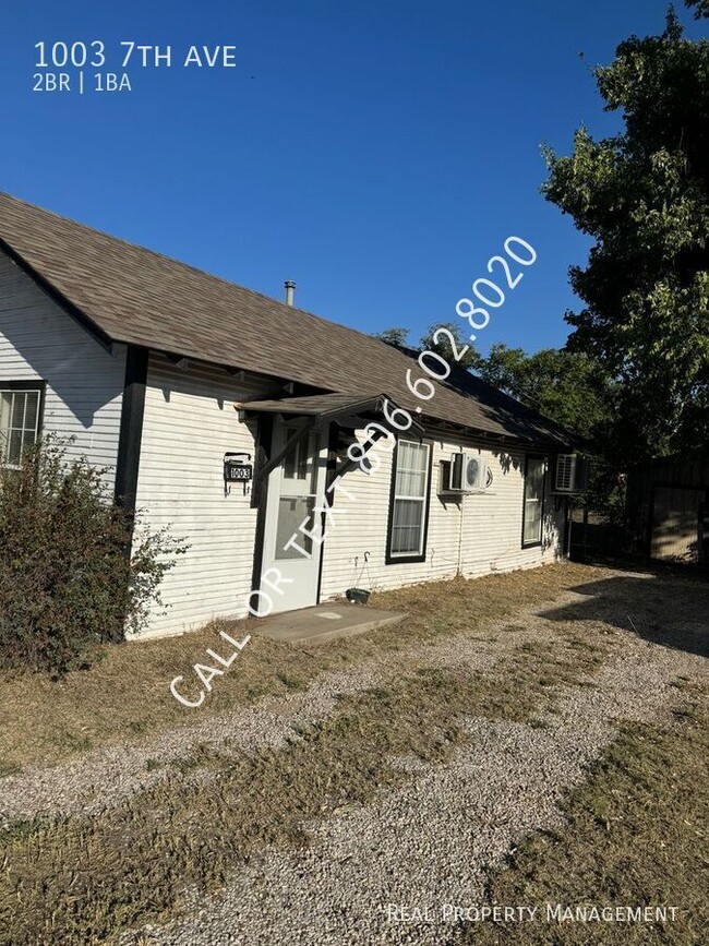 2 bed 1 bath home in Canyon! - 2 bed 1 bath home in Canyon!