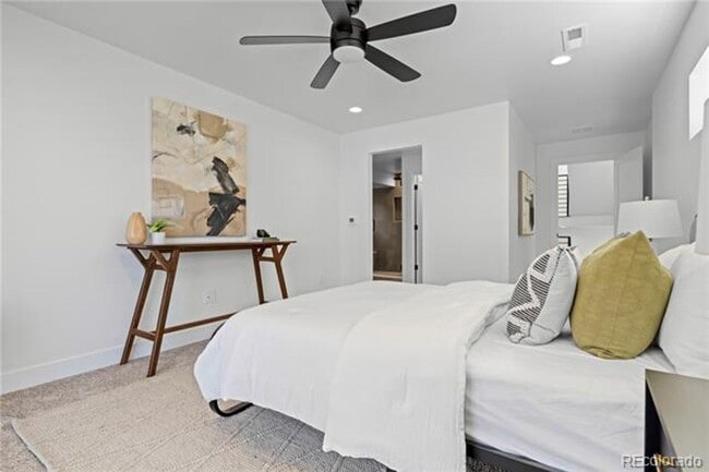 Photo - 1258 Newton St