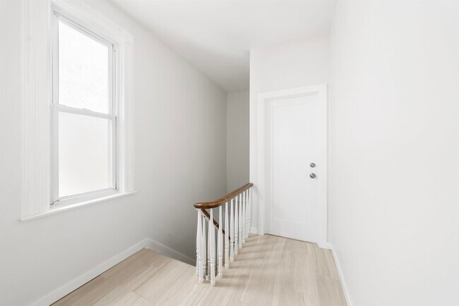 Photo - 600 67th St Unit 2