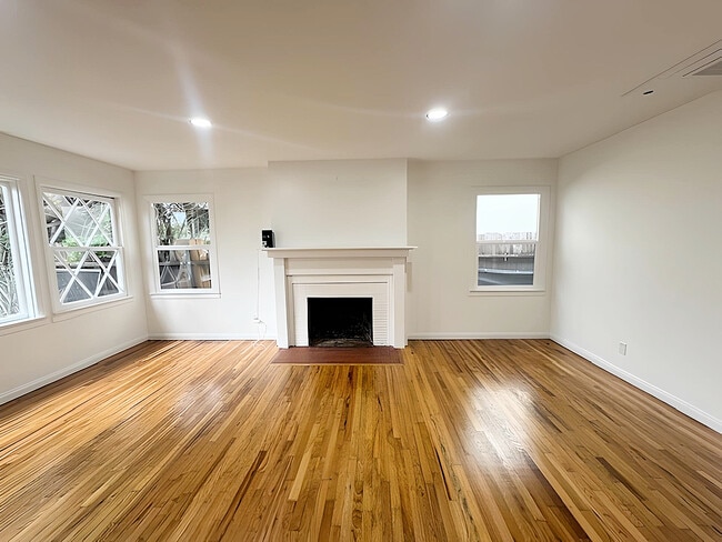 Photo - 2416 Boone Ave