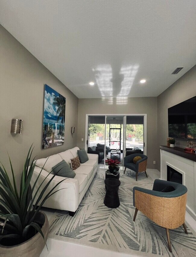 Photo - 3081 NW Windemere Dr